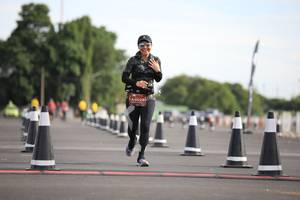 BIB: 0029
                            <button type="button" onclick="openModal(5122932)" class="btn btn-primary btn-sm float-right btn-popup" data-toggle="modal" data-target=".modal-high-quality">
                        <i class="fas fa-shopping-cart"></i> Add to Cart
                    </button>
                                            <button type="button" onclick="isThisMe(5122932, true)" class="btn btn-success btn-sm float-right btn-popup btn-isme hidden" data-toggle="tooltip" data-placement="bottom" title="นี่คือรูปของคุณใช่ไหม คลิกที่นี่เพื่อเอาเข้าอัลบั้ม">
                        <i class="fas fa-plus"></i> Add to album
                    </button>
                    <button type="button" onclick="isThisMe(5122932, false)" class="btn btn-warning btn-sm float-right btn-popup btn-isnotme hidden">
                        <i class="fas fa-ban"></i> Remove from album
                    </button>