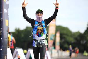 BIB: 1079
                            <button type="button" onclick="openModal(5108356)" class="btn btn-primary btn-sm float-right btn-popup" data-toggle="modal" data-target=".modal-high-quality">
                        <i class="fas fa-shopping-cart"></i> Add to Cart
                    </button>
                                            <button type="button" onclick="isThisMe(5108356, true)" class="btn btn-success btn-sm float-right btn-popup btn-isme hidden" data-toggle="tooltip" data-placement="bottom" title="นี่คือรูปของคุณใช่ไหม คลิกที่นี่เพื่อเอาเข้าอัลบั้ม">
                        <i class="fas fa-plus"></i> Add to album
                    </button>
                    <button type="button" onclick="isThisMe(5108356, false)" class="btn btn-warning btn-sm float-right btn-popup btn-isnotme hidden">
                        <i class="fas fa-ban"></i> Remove from album
                    </button>