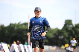 BIB: 0123
                            <button type="button" onclick="openModal(5127456)" class="btn btn-primary btn-sm float-right btn-popup" data-toggle="modal" data-target=".modal-high-quality">
                        <i class="fas fa-shopping-cart"></i> Add to Cart
                    </button>
                                            <button type="button" onclick="isThisMe(5127456, true)" class="btn btn-success btn-sm float-right btn-popup btn-isme hidden" data-toggle="tooltip" data-placement="bottom" title="นี่คือรูปของคุณใช่ไหม คลิกที่นี่เพื่อเอาเข้าอัลบั้ม">
                        <i class="fas fa-plus"></i> Add to album
                    </button>
                    <button type="button" onclick="isThisMe(5127456, false)" class="btn btn-warning btn-sm float-right btn-popup btn-isnotme hidden">
                        <i class="fas fa-ban"></i> Remove from album
                    </button>