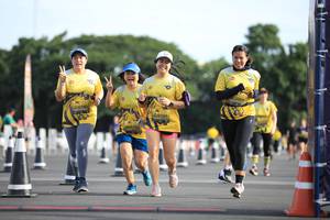 BIB: 006, 743, 745, 0755
                            <button type="button" onclick="openModal(5072480)" class="btn btn-primary btn-sm float-right btn-popup" data-toggle="modal" data-target=".modal-high-quality">
                        <i class="fas fa-shopping-cart"></i> Add to Cart
                    </button>
                                            <button type="button" onclick="isThisMe(5072480, true)" class="btn btn-success btn-sm float-right btn-popup btn-isme hidden" data-toggle="tooltip" data-placement="bottom" title="นี่คือรูปของคุณใช่ไหม คลิกที่นี่เพื่อเอาเข้าอัลบั้ม">
                        <i class="fas fa-plus"></i> Add to album
                    </button>
                    <button type="button" onclick="isThisMe(5072480, false)" class="btn btn-warning btn-sm float-right btn-popup btn-isnotme hidden">
                        <i class="fas fa-ban"></i> Remove from album
                    </button>