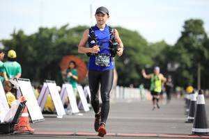 BIB: 1000
                            <button type="button" onclick="openModal(5136542)" class="btn btn-primary btn-sm float-right btn-popup" data-toggle="modal" data-target=".modal-high-quality">
                        <i class="fas fa-shopping-cart"></i> Add to Cart
                    </button>
                                            <button type="button" onclick="isThisMe(5136542, true)" class="btn btn-success btn-sm float-right btn-popup btn-isme hidden" data-toggle="tooltip" data-placement="bottom" title="นี่คือรูปของคุณใช่ไหม คลิกที่นี่เพื่อเอาเข้าอัลบั้ม">
                        <i class="fas fa-plus"></i> Add to album
                    </button>
                    <button type="button" onclick="isThisMe(5136542, false)" class="btn btn-warning btn-sm float-right btn-popup btn-isnotme hidden">
                        <i class="fas fa-ban"></i> Remove from album
                    </button>