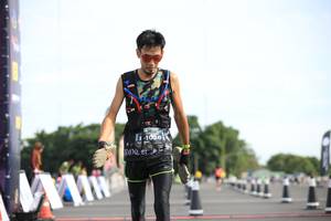 BIB: 1026
                            <button type="button" onclick="openModal(5126085)" class="btn btn-primary btn-sm float-right btn-popup" data-toggle="modal" data-target=".modal-high-quality">
                        <i class="fas fa-shopping-cart"></i> Add to Cart
                    </button>
                                            <button type="button" onclick="isThisMe(5126085, true)" class="btn btn-success btn-sm float-right btn-popup btn-isme hidden" data-toggle="tooltip" data-placement="bottom" title="นี่คือรูปของคุณใช่ไหม คลิกที่นี่เพื่อเอาเข้าอัลบั้ม">
                        <i class="fas fa-plus"></i> Add to album
                    </button>
                    <button type="button" onclick="isThisMe(5126085, false)" class="btn btn-warning btn-sm float-right btn-popup btn-isnotme hidden">
                        <i class="fas fa-ban"></i> Remove from album
                    </button>