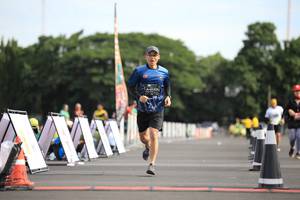 BIB: 0123
                            <button type="button" onclick="openModal(5127360)" class="btn btn-primary btn-sm float-right btn-popup" data-toggle="modal" data-target=".modal-high-quality">
                        <i class="fas fa-shopping-cart"></i> Add to Cart
                    </button>
                                            <button type="button" onclick="isThisMe(5127360, true)" class="btn btn-success btn-sm float-right btn-popup btn-isme hidden" data-toggle="tooltip" data-placement="bottom" title="นี่คือรูปของคุณใช่ไหม คลิกที่นี่เพื่อเอาเข้าอัลบั้ม">
                        <i class="fas fa-plus"></i> Add to album
                    </button>
                    <button type="button" onclick="isThisMe(5127360, false)" class="btn btn-warning btn-sm float-right btn-popup btn-isnotme hidden">
                        <i class="fas fa-ban"></i> Remove from album
                    </button>