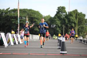 BIB: 
                            <button type="button" onclick="openModal(5102653)" class="btn btn-primary btn-sm float-right btn-popup" data-toggle="modal" data-target=".modal-high-quality">
                        <i class="fas fa-shopping-cart"></i> Add to Cart
                    </button>
                                            <button type="button" onclick="isThisMe(5102653, true)" class="btn btn-success btn-sm float-right btn-popup btn-isme hidden" data-toggle="tooltip" data-placement="bottom" title="นี่คือรูปของคุณใช่ไหม คลิกที่นี่เพื่อเอาเข้าอัลบั้ม">
                        <i class="fas fa-plus"></i> Add to album
                    </button>
                    <button type="button" onclick="isThisMe(5102653, false)" class="btn btn-warning btn-sm float-right btn-popup btn-isnotme hidden">
                        <i class="fas fa-ban"></i> Remove from album
                    </button>