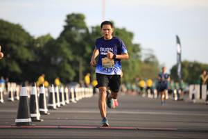 BIB: 
                            <button type="button" onclick="openModal(4948042)" class="btn btn-primary btn-sm float-right btn-popup" data-toggle="modal" data-target=".modal-high-quality">
                        <i class="fas fa-shopping-cart"></i> Add to Cart
                    </button>
                                            <button type="button" onclick="isThisMe(4948042, true)" class="btn btn-success btn-sm float-right btn-popup btn-isme hidden" data-toggle="tooltip" data-placement="bottom" title="นี่คือรูปของคุณใช่ไหม คลิกที่นี่เพื่อเอาเข้าอัลบั้ม">
                        <i class="fas fa-plus"></i> Add to album
                    </button>
                    <button type="button" onclick="isThisMe(4948042, false)" class="btn btn-warning btn-sm float-right btn-popup btn-isnotme hidden">
                        <i class="fas fa-ban"></i> Remove from album
                    </button>