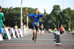 BIB: 9330
                            <button type="button" onclick="openModal(5100134)" class="btn btn-primary btn-sm float-right btn-popup" data-toggle="modal" data-target=".modal-high-quality">
                        <i class="fas fa-shopping-cart"></i> Add to Cart
                    </button>
                                            <button type="button" onclick="isThisMe(5100134, true)" class="btn btn-success btn-sm float-right btn-popup btn-isme hidden" data-toggle="tooltip" data-placement="bottom" title="นี่คือรูปของคุณใช่ไหม คลิกที่นี่เพื่อเอาเข้าอัลบั้ม">
                        <i class="fas fa-plus"></i> Add to album
                    </button>
                    <button type="button" onclick="isThisMe(5100134, false)" class="btn btn-warning btn-sm float-right btn-popup btn-isnotme hidden">
                        <i class="fas fa-ban"></i> Remove from album
                    </button>