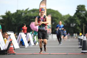 BIB: 0098
                            <button type="button" onclick="openModal(5129142)" class="btn btn-primary btn-sm float-right btn-popup" data-toggle="modal" data-target=".modal-high-quality">
                        <i class="fas fa-shopping-cart"></i> Add to Cart
                    </button>
                                            <button type="button" onclick="isThisMe(5129142, true)" class="btn btn-success btn-sm float-right btn-popup btn-isme hidden" data-toggle="tooltip" data-placement="bottom" title="นี่คือรูปของคุณใช่ไหม คลิกที่นี่เพื่อเอาเข้าอัลบั้ม">
                        <i class="fas fa-plus"></i> Add to album
                    </button>
                    <button type="button" onclick="isThisMe(5129142, false)" class="btn btn-warning btn-sm float-right btn-popup btn-isnotme hidden">
                        <i class="fas fa-ban"></i> Remove from album
                    </button>