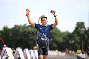 BIB: 0293
                            <button type="button" onclick="openModal(5124383)" class="btn btn-primary btn-sm float-right btn-popup" data-toggle="modal" data-target=".modal-high-quality">
                        <i class="fas fa-shopping-cart"></i> Add to Cart
                    </button>
                                            <button type="button" onclick="isThisMe(5124383, true)" class="btn btn-success btn-sm float-right btn-popup btn-isme hidden" data-toggle="tooltip" data-placement="bottom" title="นี่คือรูปของคุณใช่ไหม คลิกที่นี่เพื่อเอาเข้าอัลบั้ม">
                        <i class="fas fa-plus"></i> Add to album
                    </button>
                    <button type="button" onclick="isThisMe(5124383, false)" class="btn btn-warning btn-sm float-right btn-popup btn-isnotme hidden">
                        <i class="fas fa-ban"></i> Remove from album
                    </button>