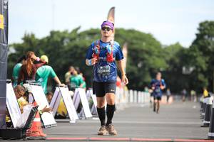 BIB: 830, 
                            <button type="button" onclick="openModal(5136674)" class="btn btn-primary btn-sm float-right btn-popup" data-toggle="modal" data-target=".modal-high-quality">
                        <i class="fas fa-shopping-cart"></i> Add to Cart
                    </button>
                                            <button type="button" onclick="isThisMe(5136674, true)" class="btn btn-success btn-sm float-right btn-popup btn-isme hidden" data-toggle="tooltip" data-placement="bottom" title="นี่คือรูปของคุณใช่ไหม คลิกที่นี่เพื่อเอาเข้าอัลบั้ม">
                        <i class="fas fa-plus"></i> Add to album
                    </button>
                    <button type="button" onclick="isThisMe(5136674, false)" class="btn btn-warning btn-sm float-right btn-popup btn-isnotme hidden">
                        <i class="fas fa-ban"></i> Remove from album
                    </button>