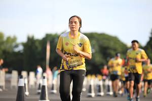 BIB: 0561
                            <button type="button" onclick="openModal(4958950)" class="btn btn-primary btn-sm float-right btn-popup" data-toggle="modal" data-target=".modal-high-quality">
                        <i class="fas fa-shopping-cart"></i> Add to Cart
                    </button>
                                            <button type="button" onclick="isThisMe(4958950, true)" class="btn btn-success btn-sm float-right btn-popup btn-isme hidden" data-toggle="tooltip" data-placement="bottom" title="นี่คือรูปของคุณใช่ไหม คลิกที่นี่เพื่อเอาเข้าอัลบั้ม">
                        <i class="fas fa-plus"></i> Add to album
                    </button>
                    <button type="button" onclick="isThisMe(4958950, false)" class="btn btn-warning btn-sm float-right btn-popup btn-isnotme hidden">
                        <i class="fas fa-ban"></i> Remove from album
                    </button>