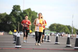 BIB: 
                            <button type="button" onclick="openModal(5099395)" class="btn btn-primary btn-sm float-right btn-popup" data-toggle="modal" data-target=".modal-high-quality">
                        <i class="fas fa-shopping-cart"></i> Add to Cart
                    </button>
                                            <button type="button" onclick="isThisMe(5099395, true)" class="btn btn-success btn-sm float-right btn-popup btn-isme hidden" data-toggle="tooltip" data-placement="bottom" title="นี่คือรูปของคุณใช่ไหม คลิกที่นี่เพื่อเอาเข้าอัลบั้ม">
                        <i class="fas fa-plus"></i> Add to album
                    </button>
                    <button type="button" onclick="isThisMe(5099395, false)" class="btn btn-warning btn-sm float-right btn-popup btn-isnotme hidden">
                        <i class="fas fa-ban"></i> Remove from album
                    </button>