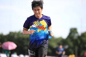 BIB: 0421
                            <button type="button" onclick="openModal(5127894)" class="btn btn-primary btn-sm float-right btn-popup" data-toggle="modal" data-target=".modal-high-quality">
                        <i class="fas fa-shopping-cart"></i> Add to Cart
                    </button>
                                            <button type="button" onclick="isThisMe(5127894, true)" class="btn btn-success btn-sm float-right btn-popup btn-isme hidden" data-toggle="tooltip" data-placement="bottom" title="นี่คือรูปของคุณใช่ไหม คลิกที่นี่เพื่อเอาเข้าอัลบั้ม">
                        <i class="fas fa-plus"></i> Add to album
                    </button>
                    <button type="button" onclick="isThisMe(5127894, false)" class="btn btn-warning btn-sm float-right btn-popup btn-isnotme hidden">
                        <i class="fas fa-ban"></i> Remove from album
                    </button>