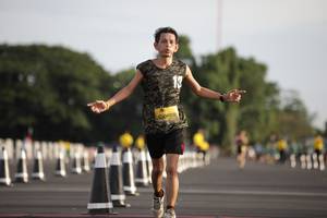 BIB: 659
                            <button type="button" onclick="openModal(4947028)" class="btn btn-primary btn-sm float-right btn-popup" data-toggle="modal" data-target=".modal-high-quality">
                        <i class="fas fa-shopping-cart"></i> Add to Cart
                    </button>
                                            <button type="button" onclick="isThisMe(4947028, true)" class="btn btn-success btn-sm float-right btn-popup btn-isme hidden" data-toggle="tooltip" data-placement="bottom" title="นี่คือรูปของคุณใช่ไหม คลิกที่นี่เพื่อเอาเข้าอัลบั้ม">
                        <i class="fas fa-plus"></i> Add to album
                    </button>
                    <button type="button" onclick="isThisMe(4947028, false)" class="btn btn-warning btn-sm float-right btn-popup btn-isnotme hidden">
                        <i class="fas fa-ban"></i> Remove from album
                    </button>