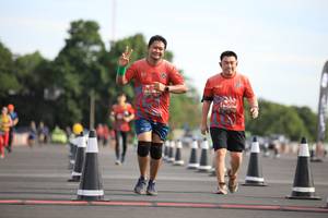 BIB: 0274
                            <button type="button" onclick="openModal(5108882)" class="btn btn-primary btn-sm float-right btn-popup" data-toggle="modal" data-target=".modal-high-quality">
                        <i class="fas fa-shopping-cart"></i> Add to Cart
                    </button>
                                            <button type="button" onclick="isThisMe(5108882, true)" class="btn btn-success btn-sm float-right btn-popup btn-isme hidden" data-toggle="tooltip" data-placement="bottom" title="นี่คือรูปของคุณใช่ไหม คลิกที่นี่เพื่อเอาเข้าอัลบั้ม">
                        <i class="fas fa-plus"></i> Add to album
                    </button>
                    <button type="button" onclick="isThisMe(5108882, false)" class="btn btn-warning btn-sm float-right btn-popup btn-isnotme hidden">
                        <i class="fas fa-ban"></i> Remove from album
                    </button>