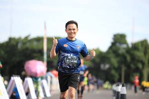 BIB: 0438
                            <button type="button" onclick="openModal(5128239)" class="btn btn-primary btn-sm float-right btn-popup" data-toggle="modal" data-target=".modal-high-quality">
                        <i class="fas fa-shopping-cart"></i> Add to Cart
                    </button>
                                            <button type="button" onclick="isThisMe(5128239, true)" class="btn btn-success btn-sm float-right btn-popup btn-isme hidden" data-toggle="tooltip" data-placement="bottom" title="นี่คือรูปของคุณใช่ไหม คลิกที่นี่เพื่อเอาเข้าอัลบั้ม">
                        <i class="fas fa-plus"></i> Add to album
                    </button>
                    <button type="button" onclick="isThisMe(5128239, false)" class="btn btn-warning btn-sm float-right btn-popup btn-isnotme hidden">
                        <i class="fas fa-ban"></i> Remove from album
                    </button>