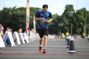 BIB: 0039
                            <button type="button" onclick="openModal(5125959)" class="btn btn-primary btn-sm float-right btn-popup" data-toggle="modal" data-target=".modal-high-quality">
                        <i class="fas fa-shopping-cart"></i> Add to Cart
                    </button>
                                            <button type="button" onclick="isThisMe(5125959, true)" class="btn btn-success btn-sm float-right btn-popup btn-isme hidden" data-toggle="tooltip" data-placement="bottom" title="นี่คือรูปของคุณใช่ไหม คลิกที่นี่เพื่อเอาเข้าอัลบั้ม">
                        <i class="fas fa-plus"></i> Add to album
                    </button>
                    <button type="button" onclick="isThisMe(5125959, false)" class="btn btn-warning btn-sm float-right btn-popup btn-isnotme hidden">
                        <i class="fas fa-ban"></i> Remove from album
                    </button>