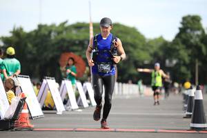 BIB: 1000
                            <button type="button" onclick="openModal(5136537)" class="btn btn-primary btn-sm float-right btn-popup" data-toggle="modal" data-target=".modal-high-quality">
                        <i class="fas fa-shopping-cart"></i> Add to Cart
                    </button>
                                            <button type="button" onclick="isThisMe(5136537, true)" class="btn btn-success btn-sm float-right btn-popup btn-isme hidden" data-toggle="tooltip" data-placement="bottom" title="นี่คือรูปของคุณใช่ไหม คลิกที่นี่เพื่อเอาเข้าอัลบั้ม">
                        <i class="fas fa-plus"></i> Add to album
                    </button>
                    <button type="button" onclick="isThisMe(5136537, false)" class="btn btn-warning btn-sm float-right btn-popup btn-isnotme hidden">
                        <i class="fas fa-ban"></i> Remove from album
                    </button>