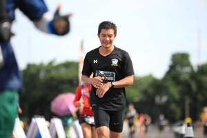 BIB: 9765
                            <button type="button" onclick="openModal(5128633)" class="btn btn-primary btn-sm float-right btn-popup" data-toggle="modal" data-target=".modal-high-quality">
                        <i class="fas fa-shopping-cart"></i> Add to Cart
                    </button>
                                            <button type="button" onclick="isThisMe(5128633, true)" class="btn btn-success btn-sm float-right btn-popup btn-isme hidden" data-toggle="tooltip" data-placement="bottom" title="นี่คือรูปของคุณใช่ไหม คลิกที่นี่เพื่อเอาเข้าอัลบั้ม">
                        <i class="fas fa-plus"></i> Add to album
                    </button>
                    <button type="button" onclick="isThisMe(5128633, false)" class="btn btn-warning btn-sm float-right btn-popup btn-isnotme hidden">
                        <i class="fas fa-ban"></i> Remove from album
                    </button>