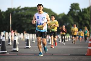 BIB: 0337
                            <button type="button" onclick="openModal(4952693)" class="btn btn-primary btn-sm float-right btn-popup" data-toggle="modal" data-target=".modal-high-quality">
                        <i class="fas fa-shopping-cart"></i> Add to Cart
                    </button>
                                            <button type="button" onclick="isThisMe(4952693, true)" class="btn btn-success btn-sm float-right btn-popup btn-isme hidden" data-toggle="tooltip" data-placement="bottom" title="นี่คือรูปของคุณใช่ไหม คลิกที่นี่เพื่อเอาเข้าอัลบั้ม">
                        <i class="fas fa-plus"></i> Add to album
                    </button>
                    <button type="button" onclick="isThisMe(4952693, false)" class="btn btn-warning btn-sm float-right btn-popup btn-isnotme hidden">
                        <i class="fas fa-ban"></i> Remove from album
                    </button>