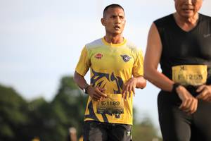 BIB: 255, 1189
                            <button type="button" onclick="openModal(4947810)" class="btn btn-primary btn-sm float-right btn-popup" data-toggle="modal" data-target=".modal-high-quality">
                        <i class="fas fa-shopping-cart"></i> Add to Cart
                    </button>
                                            <button type="button" onclick="isThisMe(4947810, true)" class="btn btn-success btn-sm float-right btn-popup btn-isme hidden" data-toggle="tooltip" data-placement="bottom" title="นี่คือรูปของคุณใช่ไหม คลิกที่นี่เพื่อเอาเข้าอัลบั้ม">
                        <i class="fas fa-plus"></i> Add to album
                    </button>
                    <button type="button" onclick="isThisMe(4947810, false)" class="btn btn-warning btn-sm float-right btn-popup btn-isnotme hidden">
                        <i class="fas fa-ban"></i> Remove from album
                    </button>