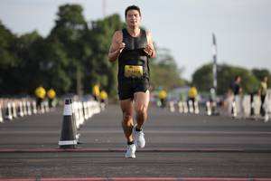 BIB: 1313
                            <button type="button" onclick="openModal(4946803)" class="btn btn-primary btn-sm float-right btn-popup" data-toggle="modal" data-target=".modal-high-quality">
                        <i class="fas fa-shopping-cart"></i> Add to Cart
                    </button>
                                            <button type="button" onclick="isThisMe(4946803, true)" class="btn btn-success btn-sm float-right btn-popup btn-isme hidden" data-toggle="tooltip" data-placement="bottom" title="นี่คือรูปของคุณใช่ไหม คลิกที่นี่เพื่อเอาเข้าอัลบั้ม">
                        <i class="fas fa-plus"></i> Add to album
                    </button>
                    <button type="button" onclick="isThisMe(4946803, false)" class="btn btn-warning btn-sm float-right btn-popup btn-isnotme hidden">
                        <i class="fas fa-ban"></i> Remove from album
                    </button>