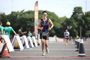 BIB: 0983
                            <button type="button" onclick="openModal(5136636)" class="btn btn-primary btn-sm float-right btn-popup" data-toggle="modal" data-target=".modal-high-quality">
                        <i class="fas fa-shopping-cart"></i> Add to Cart
                    </button>
                                            <button type="button" onclick="isThisMe(5136636, true)" class="btn btn-success btn-sm float-right btn-popup btn-isme hidden" data-toggle="tooltip" data-placement="bottom" title="นี่คือรูปของคุณใช่ไหม คลิกที่นี่เพื่อเอาเข้าอัลบั้ม">
                        <i class="fas fa-plus"></i> Add to album
                    </button>
                    <button type="button" onclick="isThisMe(5136636, false)" class="btn btn-warning btn-sm float-right btn-popup btn-isnotme hidden">
                        <i class="fas fa-ban"></i> Remove from album
                    </button>