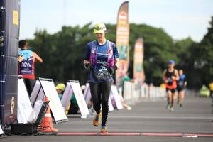 BIB: 0712
                            <button type="button" onclick="openModal(5108433)" class="btn btn-primary btn-sm float-right btn-popup" data-toggle="modal" data-target=".modal-high-quality">
                        <i class="fas fa-shopping-cart"></i> Add to Cart
                    </button>
                                            <button type="button" onclick="isThisMe(5108433, true)" class="btn btn-success btn-sm float-right btn-popup btn-isme hidden" data-toggle="tooltip" data-placement="bottom" title="นี่คือรูปของคุณใช่ไหม คลิกที่นี่เพื่อเอาเข้าอัลบั้ม">
                        <i class="fas fa-plus"></i> Add to album
                    </button>
                    <button type="button" onclick="isThisMe(5108433, false)" class="btn btn-warning btn-sm float-right btn-popup btn-isnotme hidden">
                        <i class="fas fa-ban"></i> Remove from album
                    </button>