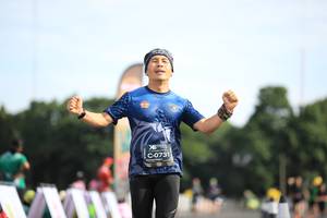 BIB: 073, 
                            <button type="button" onclick="openModal(5106071)" class="btn btn-primary btn-sm float-right btn-popup" data-toggle="modal" data-target=".modal-high-quality">
                        <i class="fas fa-shopping-cart"></i> Add to Cart
                    </button>
                                            <button type="button" onclick="isThisMe(5106071, true)" class="btn btn-success btn-sm float-right btn-popup btn-isme hidden" data-toggle="tooltip" data-placement="bottom" title="นี่คือรูปของคุณใช่ไหม คลิกที่นี่เพื่อเอาเข้าอัลบั้ม">
                        <i class="fas fa-plus"></i> Add to album
                    </button>
                    <button type="button" onclick="isThisMe(5106071, false)" class="btn btn-warning btn-sm float-right btn-popup btn-isnotme hidden">
                        <i class="fas fa-ban"></i> Remove from album
                    </button>