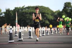 BIB: 1071
                            <button type="button" onclick="openModal(4956156)" class="btn btn-primary btn-sm float-right btn-popup" data-toggle="modal" data-target=".modal-high-quality">
                        <i class="fas fa-shopping-cart"></i> Add to Cart
                    </button>
                                            <button type="button" onclick="isThisMe(4956156, true)" class="btn btn-success btn-sm float-right btn-popup btn-isme hidden" data-toggle="tooltip" data-placement="bottom" title="นี่คือรูปของคุณใช่ไหม คลิกที่นี่เพื่อเอาเข้าอัลบั้ม">
                        <i class="fas fa-plus"></i> Add to album
                    </button>
                    <button type="button" onclick="isThisMe(4956156, false)" class="btn btn-warning btn-sm float-right btn-popup btn-isnotme hidden">
                        <i class="fas fa-ban"></i> Remove from album
                    </button>