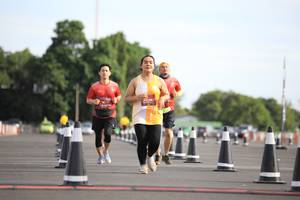 BIB: 387
                            <button type="button" onclick="openModal(5099385)" class="btn btn-primary btn-sm float-right btn-popup" data-toggle="modal" data-target=".modal-high-quality">
                        <i class="fas fa-shopping-cart"></i> Add to Cart
                    </button>
                                            <button type="button" onclick="isThisMe(5099385, true)" class="btn btn-success btn-sm float-right btn-popup btn-isme hidden" data-toggle="tooltip" data-placement="bottom" title="นี่คือรูปของคุณใช่ไหม คลิกที่นี่เพื่อเอาเข้าอัลบั้ม">
                        <i class="fas fa-plus"></i> Add to album
                    </button>
                    <button type="button" onclick="isThisMe(5099385, false)" class="btn btn-warning btn-sm float-right btn-popup btn-isnotme hidden">
                        <i class="fas fa-ban"></i> Remove from album
                    </button>