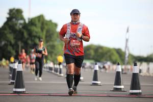 BIB: 0433
                            <button type="button" onclick="openModal(5098559)" class="btn btn-primary btn-sm float-right btn-popup" data-toggle="modal" data-target=".modal-high-quality">
                        <i class="fas fa-shopping-cart"></i> Add to Cart
                    </button>
                                            <button type="button" onclick="isThisMe(5098559, true)" class="btn btn-success btn-sm float-right btn-popup btn-isme hidden" data-toggle="tooltip" data-placement="bottom" title="นี่คือรูปของคุณใช่ไหม คลิกที่นี่เพื่อเอาเข้าอัลบั้ม">
                        <i class="fas fa-plus"></i> Add to album
                    </button>
                    <button type="button" onclick="isThisMe(5098559, false)" class="btn btn-warning btn-sm float-right btn-popup btn-isnotme hidden">
                        <i class="fas fa-ban"></i> Remove from album
                    </button>