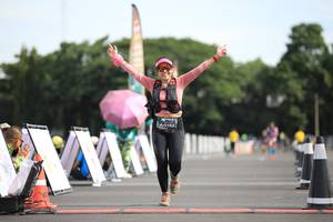 BIB: 0152
                            <button type="button" onclick="openModal(5128900)" class="btn btn-primary btn-sm float-right btn-popup" data-toggle="modal" data-target=".modal-high-quality">
                        <i class="fas fa-shopping-cart"></i> Add to Cart
                    </button>
                                            <button type="button" onclick="isThisMe(5128900, true)" class="btn btn-success btn-sm float-right btn-popup btn-isme hidden" data-toggle="tooltip" data-placement="bottom" title="นี่คือรูปของคุณใช่ไหม คลิกที่นี่เพื่อเอาเข้าอัลบั้ม">
                        <i class="fas fa-plus"></i> Add to album
                    </button>
                    <button type="button" onclick="isThisMe(5128900, false)" class="btn btn-warning btn-sm float-right btn-popup btn-isnotme hidden">
                        <i class="fas fa-ban"></i> Remove from album
                    </button>