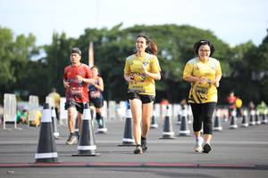 BIB: 0422, 0419, 
                            <button type="button" onclick="openModal(5082110)" class="btn btn-primary btn-sm float-right btn-popup" data-toggle="modal" data-target=".modal-high-quality">
                        <i class="fas fa-shopping-cart"></i> Add to Cart
                    </button>
                                            <button type="button" onclick="isThisMe(5082110, true)" class="btn btn-success btn-sm float-right btn-popup btn-isme hidden" data-toggle="tooltip" data-placement="bottom" title="นี่คือรูปของคุณใช่ไหม คลิกที่นี่เพื่อเอาเข้าอัลบั้ม">
                        <i class="fas fa-plus"></i> Add to album
                    </button>
                    <button type="button" onclick="isThisMe(5082110, false)" class="btn btn-warning btn-sm float-right btn-popup btn-isnotme hidden">
                        <i class="fas fa-ban"></i> Remove from album
                    </button>
