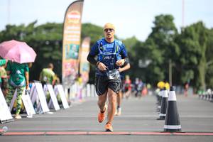 BIB: 919
                            <button type="button" onclick="openModal(5136808)" class="btn btn-primary btn-sm float-right btn-popup" data-toggle="modal" data-target=".modal-high-quality">
                        <i class="fas fa-shopping-cart"></i> Add to Cart
                    </button>
                                            <button type="button" onclick="isThisMe(5136808, true)" class="btn btn-success btn-sm float-right btn-popup btn-isme hidden" data-toggle="tooltip" data-placement="bottom" title="นี่คือรูปของคุณใช่ไหม คลิกที่นี่เพื่อเอาเข้าอัลบั้ม">
                        <i class="fas fa-plus"></i> Add to album
                    </button>
                    <button type="button" onclick="isThisMe(5136808, false)" class="btn btn-warning btn-sm float-right btn-popup btn-isnotme hidden">
                        <i class="fas fa-ban"></i> Remove from album
                    </button>