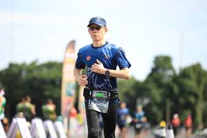 BIB: 0472
                            <button type="button" onclick="openModal(5136777)" class="btn btn-primary btn-sm float-right btn-popup" data-toggle="modal" data-target=".modal-high-quality">
                        <i class="fas fa-shopping-cart"></i> Add to Cart
                    </button>
                                            <button type="button" onclick="isThisMe(5136777, true)" class="btn btn-success btn-sm float-right btn-popup btn-isme hidden" data-toggle="tooltip" data-placement="bottom" title="นี่คือรูปของคุณใช่ไหม คลิกที่นี่เพื่อเอาเข้าอัลบั้ม">
                        <i class="fas fa-plus"></i> Add to album
                    </button>
                    <button type="button" onclick="isThisMe(5136777, false)" class="btn btn-warning btn-sm float-right btn-popup btn-isnotme hidden">
                        <i class="fas fa-ban"></i> Remove from album
                    </button>