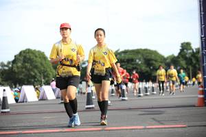 BIB: 307, 0306
                            <button type="button" onclick="openModal(5088771)" class="btn btn-primary btn-sm float-right btn-popup" data-toggle="modal" data-target=".modal-high-quality">
                        <i class="fas fa-shopping-cart"></i> Add to Cart
                    </button>
                                            <button type="button" onclick="isThisMe(5088771, true)" class="btn btn-success btn-sm float-right btn-popup btn-isme hidden" data-toggle="tooltip" data-placement="bottom" title="นี่คือรูปของคุณใช่ไหม คลิกที่นี่เพื่อเอาเข้าอัลบั้ม">
                        <i class="fas fa-plus"></i> Add to album
                    </button>
                    <button type="button" onclick="isThisMe(5088771, false)" class="btn btn-warning btn-sm float-right btn-popup btn-isnotme hidden">
                        <i class="fas fa-ban"></i> Remove from album
                    </button>