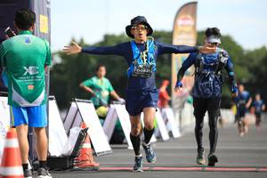 BIB: 0831
                            <button type="button" onclick="openModal(5105615)" class="btn btn-primary btn-sm float-right btn-popup" data-toggle="modal" data-target=".modal-high-quality">
                        <i class="fas fa-shopping-cart"></i> Add to Cart
                    </button>
                                            <button type="button" onclick="isThisMe(5105615, true)" class="btn btn-success btn-sm float-right btn-popup btn-isme hidden" data-toggle="tooltip" data-placement="bottom" title="นี่คือรูปของคุณใช่ไหม คลิกที่นี่เพื่อเอาเข้าอัลบั้ม">
                        <i class="fas fa-plus"></i> Add to album
                    </button>
                    <button type="button" onclick="isThisMe(5105615, false)" class="btn btn-warning btn-sm float-right btn-popup btn-isnotme hidden">
                        <i class="fas fa-ban"></i> Remove from album
                    </button>