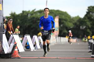 BIB: 0136
                            <button type="button" onclick="openModal(5126777)" class="btn btn-primary btn-sm float-right btn-popup" data-toggle="modal" data-target=".modal-high-quality">
                        <i class="fas fa-shopping-cart"></i> Add to Cart
                    </button>
                                            <button type="button" onclick="isThisMe(5126777, true)" class="btn btn-success btn-sm float-right btn-popup btn-isme hidden" data-toggle="tooltip" data-placement="bottom" title="นี่คือรูปของคุณใช่ไหม คลิกที่นี่เพื่อเอาเข้าอัลบั้ม">
                        <i class="fas fa-plus"></i> Add to album
                    </button>
                    <button type="button" onclick="isThisMe(5126777, false)" class="btn btn-warning btn-sm float-right btn-popup btn-isnotme hidden">
                        <i class="fas fa-ban"></i> Remove from album
                    </button>