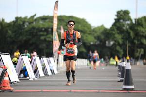 BIB: 021
                            <button type="button" onclick="openModal(5127488)" class="btn btn-primary btn-sm float-right btn-popup" data-toggle="modal" data-target=".modal-high-quality">
                        <i class="fas fa-shopping-cart"></i> Add to Cart
                    </button>
                                            <button type="button" onclick="isThisMe(5127488, true)" class="btn btn-success btn-sm float-right btn-popup btn-isme hidden" data-toggle="tooltip" data-placement="bottom" title="นี่คือรูปของคุณใช่ไหม คลิกที่นี่เพื่อเอาเข้าอัลบั้ม">
                        <i class="fas fa-plus"></i> Add to album
                    </button>
                    <button type="button" onclick="isThisMe(5127488, false)" class="btn btn-warning btn-sm float-right btn-popup btn-isnotme hidden">
                        <i class="fas fa-ban"></i> Remove from album
                    </button>