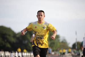 BIB: 0784
                            <button type="button" onclick="openModal(4947576)" class="btn btn-primary btn-sm float-right btn-popup" data-toggle="modal" data-target=".modal-high-quality">
                        <i class="fas fa-shopping-cart"></i> Add to Cart
                    </button>
                                            <button type="button" onclick="isThisMe(4947576, true)" class="btn btn-success btn-sm float-right btn-popup btn-isme hidden" data-toggle="tooltip" data-placement="bottom" title="นี่คือรูปของคุณใช่ไหม คลิกที่นี่เพื่อเอาเข้าอัลบั้ม">
                        <i class="fas fa-plus"></i> Add to album
                    </button>
                    <button type="button" onclick="isThisMe(4947576, false)" class="btn btn-warning btn-sm float-right btn-popup btn-isnotme hidden">
                        <i class="fas fa-ban"></i> Remove from album
                    </button>