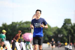 BIB: 0369
                            <button type="button" onclick="openModal(5136579)" class="btn btn-primary btn-sm float-right btn-popup" data-toggle="modal" data-target=".modal-high-quality">
                        <i class="fas fa-shopping-cart"></i> Add to Cart
                    </button>
                                            <button type="button" onclick="isThisMe(5136579, true)" class="btn btn-success btn-sm float-right btn-popup btn-isme hidden" data-toggle="tooltip" data-placement="bottom" title="นี่คือรูปของคุณใช่ไหม คลิกที่นี่เพื่อเอาเข้าอัลบั้ม">
                        <i class="fas fa-plus"></i> Add to album
                    </button>
                    <button type="button" onclick="isThisMe(5136579, false)" class="btn btn-warning btn-sm float-right btn-popup btn-isnotme hidden">
                        <i class="fas fa-ban"></i> Remove from album
                    </button>