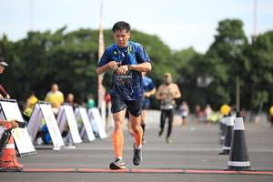 BIB: 0554
                            <button type="button" onclick="openModal(5127669)" class="btn btn-primary btn-sm float-right btn-popup" data-toggle="modal" data-target=".modal-high-quality">
                        <i class="fas fa-shopping-cart"></i> Add to Cart
                    </button>
                                            <button type="button" onclick="isThisMe(5127669, true)" class="btn btn-success btn-sm float-right btn-popup btn-isme hidden" data-toggle="tooltip" data-placement="bottom" title="นี่คือรูปของคุณใช่ไหม คลิกที่นี่เพื่อเอาเข้าอัลบั้ม">
                        <i class="fas fa-plus"></i> Add to album
                    </button>
                    <button type="button" onclick="isThisMe(5127669, false)" class="btn btn-warning btn-sm float-right btn-popup btn-isnotme hidden">
                        <i class="fas fa-ban"></i> Remove from album
                    </button>