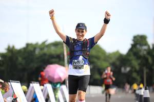 BIB: 0002
                            <button type="button" onclick="openModal(5128799)" class="btn btn-primary btn-sm float-right btn-popup" data-toggle="modal" data-target=".modal-high-quality">
                        <i class="fas fa-shopping-cart"></i> Add to Cart
                    </button>
                                            <button type="button" onclick="isThisMe(5128799, true)" class="btn btn-success btn-sm float-right btn-popup btn-isme hidden" data-toggle="tooltip" data-placement="bottom" title="นี่คือรูปของคุณใช่ไหม คลิกที่นี่เพื่อเอาเข้าอัลบั้ม">
                        <i class="fas fa-plus"></i> Add to album
                    </button>
                    <button type="button" onclick="isThisMe(5128799, false)" class="btn btn-warning btn-sm float-right btn-popup btn-isnotme hidden">
                        <i class="fas fa-ban"></i> Remove from album
                    </button>