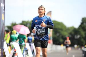 BIB: 0756
                            <button type="button" onclick="openModal(5136949)" class="btn btn-primary btn-sm float-right btn-popup" data-toggle="modal" data-target=".modal-high-quality">
                        <i class="fas fa-shopping-cart"></i> Add to Cart
                    </button>
                                            <button type="button" onclick="isThisMe(5136949, true)" class="btn btn-success btn-sm float-right btn-popup btn-isme hidden" data-toggle="tooltip" data-placement="bottom" title="นี่คือรูปของคุณใช่ไหม คลิกที่นี่เพื่อเอาเข้าอัลบั้ม">
                        <i class="fas fa-plus"></i> Add to album
                    </button>
                    <button type="button" onclick="isThisMe(5136949, false)" class="btn btn-warning btn-sm float-right btn-popup btn-isnotme hidden">
                        <i class="fas fa-ban"></i> Remove from album
                    </button>