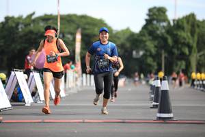 BIB: 0231, 03911, 
                            <button type="button" onclick="openModal(5128705)" class="btn btn-primary btn-sm float-right btn-popup" data-toggle="modal" data-target=".modal-high-quality">
                        <i class="fas fa-shopping-cart"></i> Add to Cart
                    </button>
                                            <button type="button" onclick="isThisMe(5128705, true)" class="btn btn-success btn-sm float-right btn-popup btn-isme hidden" data-toggle="tooltip" data-placement="bottom" title="นี่คือรูปของคุณใช่ไหม คลิกที่นี่เพื่อเอาเข้าอัลบั้ม">
                        <i class="fas fa-plus"></i> Add to album
                    </button>
                    <button type="button" onclick="isThisMe(5128705, false)" class="btn btn-warning btn-sm float-right btn-popup btn-isnotme hidden">
                        <i class="fas fa-ban"></i> Remove from album
                    </button>