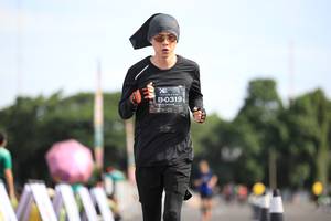 BIB: 0319
                            <button type="button" onclick="openModal(5136568)" class="btn btn-primary btn-sm float-right btn-popup" data-toggle="modal" data-target=".modal-high-quality">
                        <i class="fas fa-shopping-cart"></i> Add to Cart
                    </button>
                                            <button type="button" onclick="isThisMe(5136568, true)" class="btn btn-success btn-sm float-right btn-popup btn-isme hidden" data-toggle="tooltip" data-placement="bottom" title="นี่คือรูปของคุณใช่ไหม คลิกที่นี่เพื่อเอาเข้าอัลบั้ม">
                        <i class="fas fa-plus"></i> Add to album
                    </button>
                    <button type="button" onclick="isThisMe(5136568, false)" class="btn btn-warning btn-sm float-right btn-popup btn-isnotme hidden">
                        <i class="fas fa-ban"></i> Remove from album
                    </button>