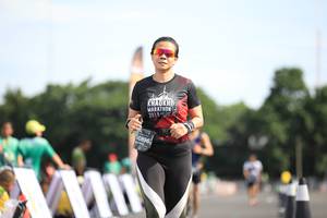 BIB: 2019, 0896
                            <button type="button" onclick="openModal(5136631)" class="btn btn-primary btn-sm float-right btn-popup" data-toggle="modal" data-target=".modal-high-quality">
                        <i class="fas fa-shopping-cart"></i> Add to Cart
                    </button>
                                            <button type="button" onclick="isThisMe(5136631, true)" class="btn btn-success btn-sm float-right btn-popup btn-isme hidden" data-toggle="tooltip" data-placement="bottom" title="นี่คือรูปของคุณใช่ไหม คลิกที่นี่เพื่อเอาเข้าอัลบั้ม">
                        <i class="fas fa-plus"></i> Add to album
                    </button>
                    <button type="button" onclick="isThisMe(5136631, false)" class="btn btn-warning btn-sm float-right btn-popup btn-isnotme hidden">
                        <i class="fas fa-ban"></i> Remove from album
                    </button>