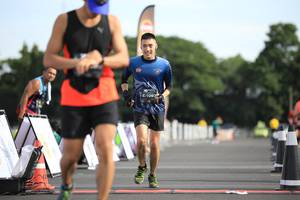 BIB: 1093
                            <button type="button" onclick="openModal(5108610)" class="btn btn-primary btn-sm float-right btn-popup" data-toggle="modal" data-target=".modal-high-quality">
                        <i class="fas fa-shopping-cart"></i> Add to Cart
                    </button>
                                            <button type="button" onclick="isThisMe(5108610, true)" class="btn btn-success btn-sm float-right btn-popup btn-isme hidden" data-toggle="tooltip" data-placement="bottom" title="นี่คือรูปของคุณใช่ไหม คลิกที่นี่เพื่อเอาเข้าอัลบั้ม">
                        <i class="fas fa-plus"></i> Add to album
                    </button>
                    <button type="button" onclick="isThisMe(5108610, false)" class="btn btn-warning btn-sm float-right btn-popup btn-isnotme hidden">
                        <i class="fas fa-ban"></i> Remove from album
                    </button>