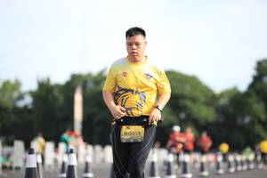 BIB: 0315, 
                            <button type="button" onclick="openModal(4976319)" class="btn btn-primary btn-sm float-right btn-popup" data-toggle="modal" data-target=".modal-high-quality">
                        <i class="fas fa-shopping-cart"></i> Add to Cart
                    </button>
                                            <button type="button" onclick="isThisMe(4976319, true)" class="btn btn-success btn-sm float-right btn-popup btn-isme hidden" data-toggle="tooltip" data-placement="bottom" title="นี่คือรูปของคุณใช่ไหม คลิกที่นี่เพื่อเอาเข้าอัลบั้ม">
                        <i class="fas fa-plus"></i> Add to album
                    </button>
                    <button type="button" onclick="isThisMe(4976319, false)" class="btn btn-warning btn-sm float-right btn-popup btn-isnotme hidden">
                        <i class="fas fa-ban"></i> Remove from album
                    </button>