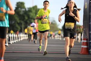 BIB: 0592, 61287
                            <button type="button" onclick="openModal(4950885)" class="btn btn-primary btn-sm float-right btn-popup" data-toggle="modal" data-target=".modal-high-quality">
                        <i class="fas fa-shopping-cart"></i> Add to Cart
                    </button>
                                            <button type="button" onclick="isThisMe(4950885, true)" class="btn btn-success btn-sm float-right btn-popup btn-isme hidden" data-toggle="tooltip" data-placement="bottom" title="นี่คือรูปของคุณใช่ไหม คลิกที่นี่เพื่อเอาเข้าอัลบั้ม">
                        <i class="fas fa-plus"></i> Add to album
                    </button>
                    <button type="button" onclick="isThisMe(4950885, false)" class="btn btn-warning btn-sm float-right btn-popup btn-isnotme hidden">
                        <i class="fas fa-ban"></i> Remove from album
                    </button>